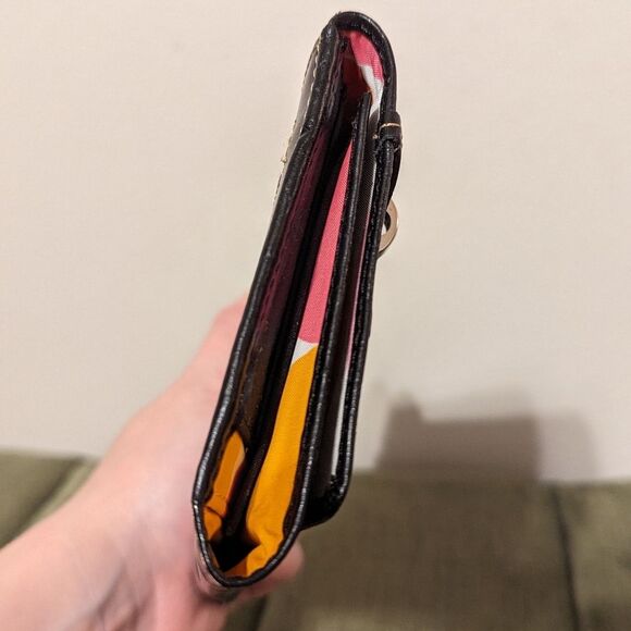 Wilsons Black Leather Checkbook and Card Wallet Organizer - Picture 9 of 11